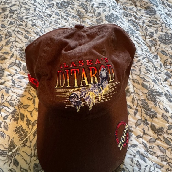 2000s Dog Sled Racing Hat - Picture 2 of 3